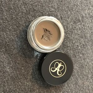 Anastasia Beverly Hill Dip brow pomade dark brown